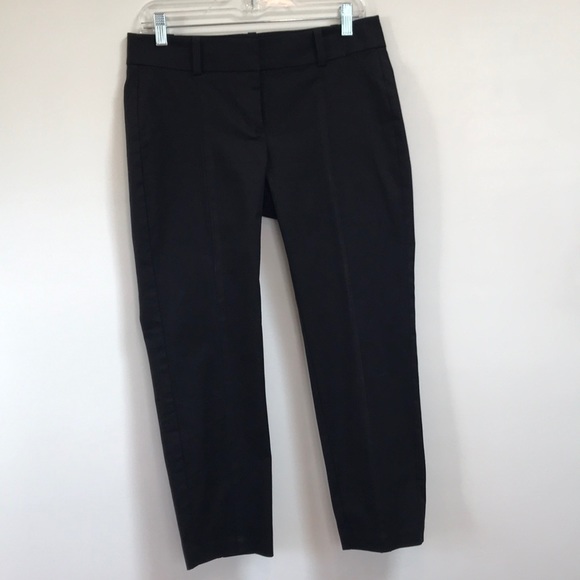 Ann Taylor Pants - Ann Taylor black cotton crop